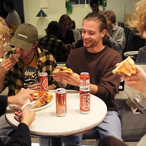 Хостел Gspot & Triangles Pizzeria, Лиссабон